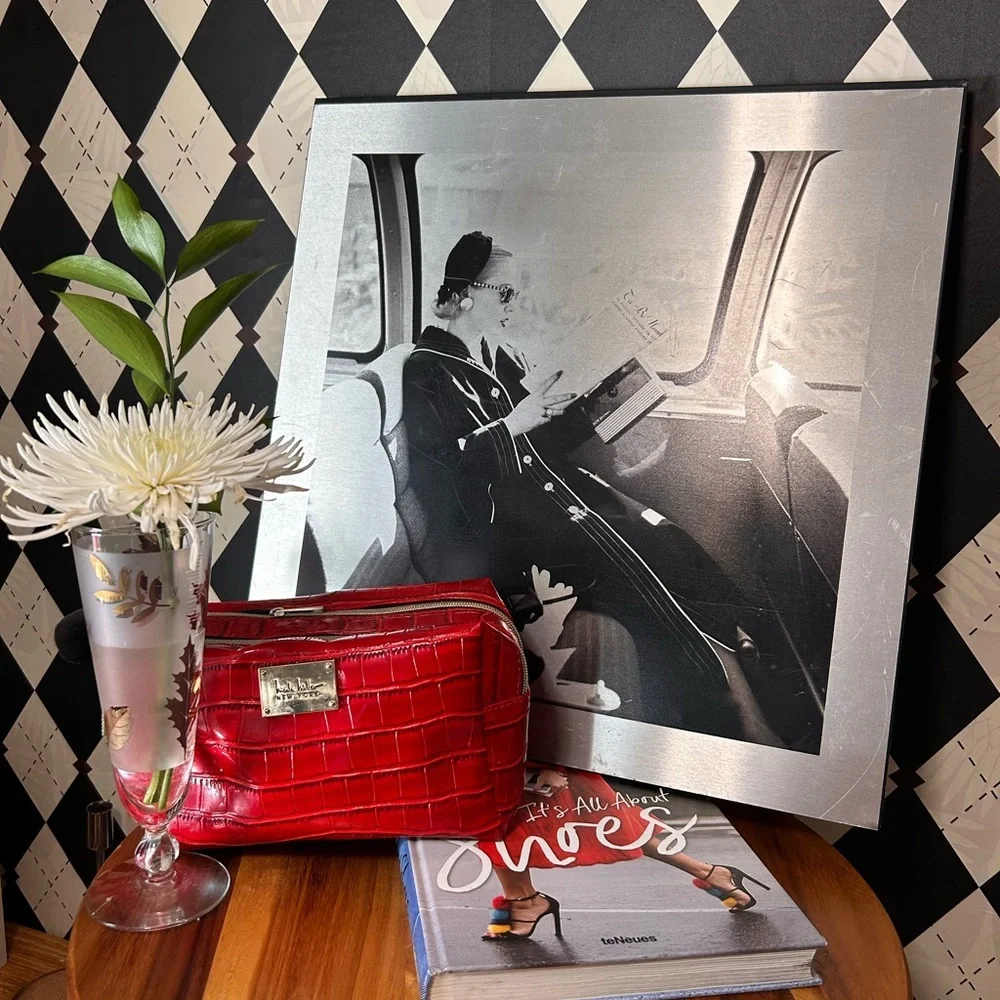 1955 Vogue Metallic Wall Art – Leombruno & Bodi Fashion Photograph - Picture 5 of 7